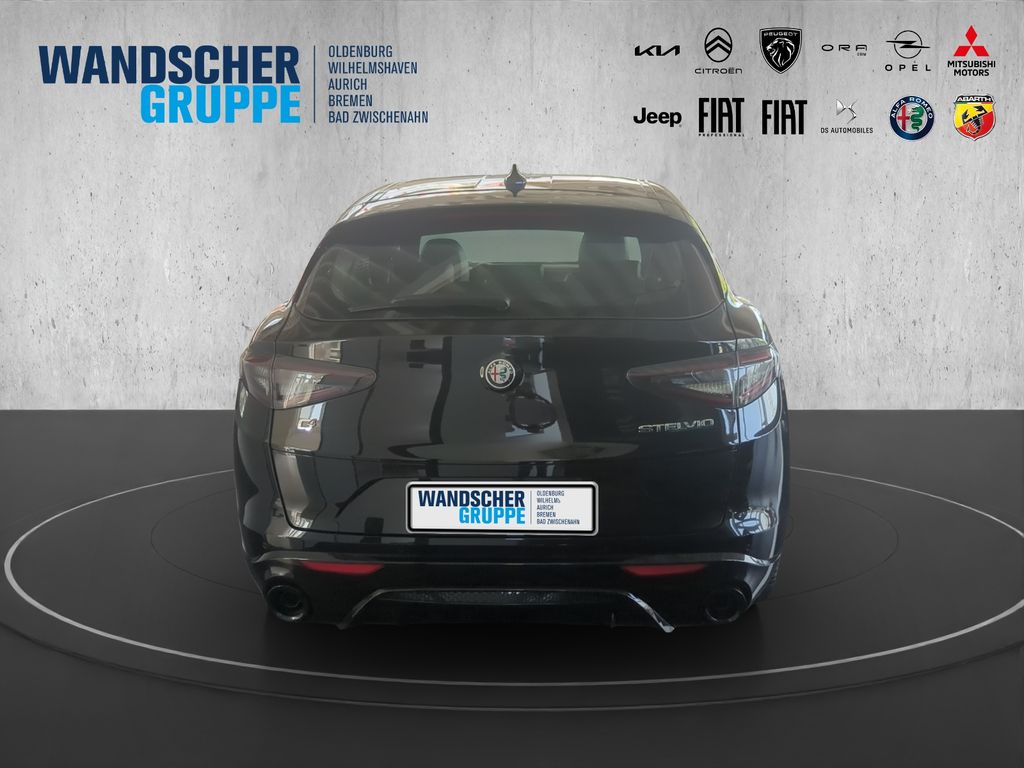 Alfa Romeo Stelvio 2025