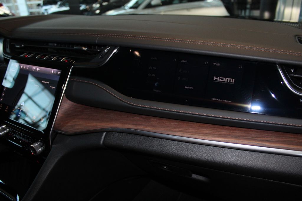 Jeep Grand Cherokee 2024