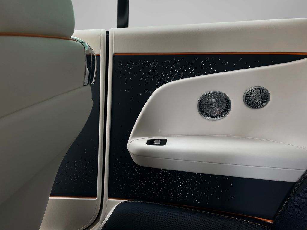 Rolls-Royce Spectre 2024