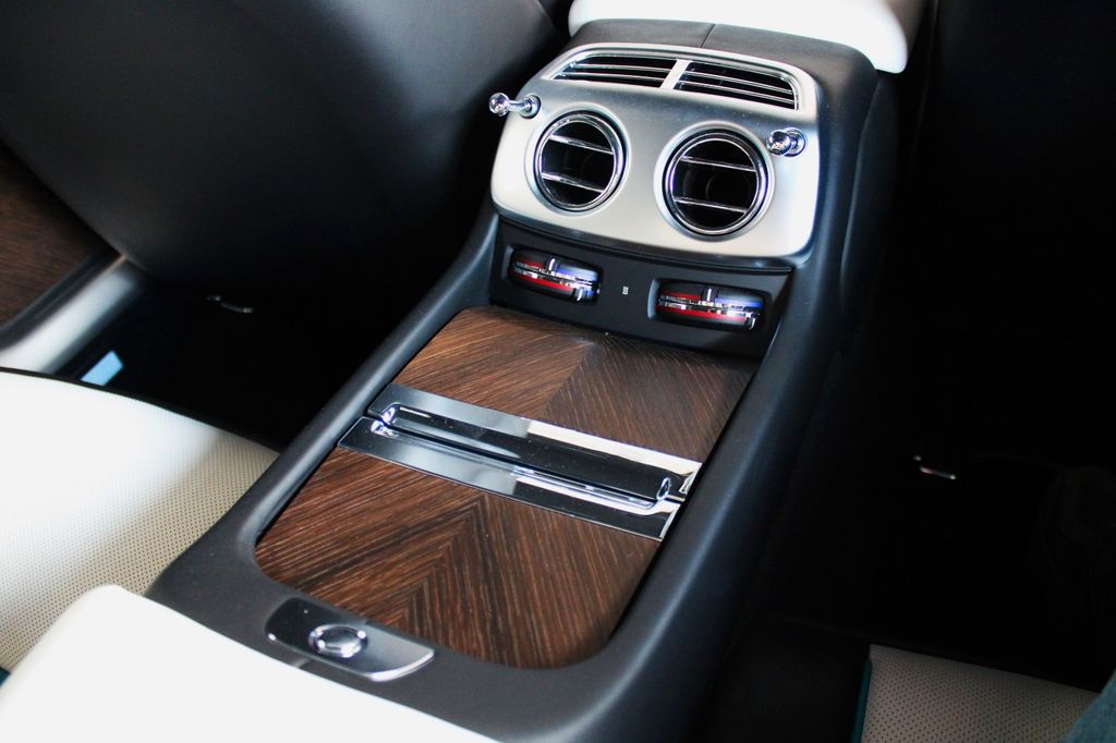 Rolls-Royce Wraith 2017