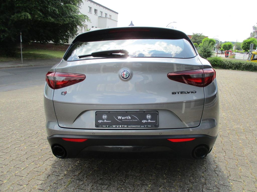 Alfa Romeo Stelvio 2019