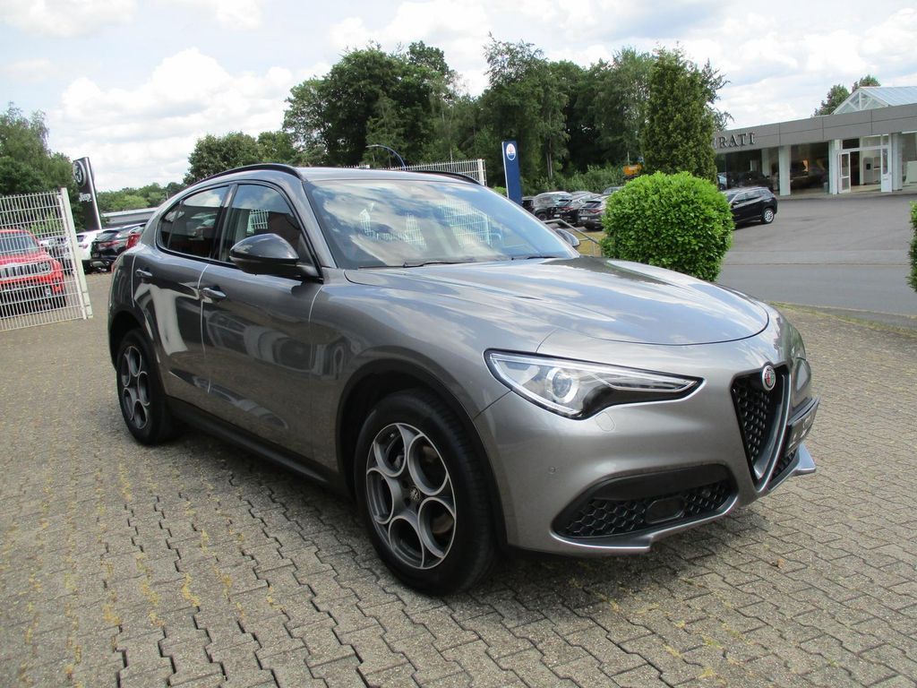 Alfa Romeo Stelvio 2019