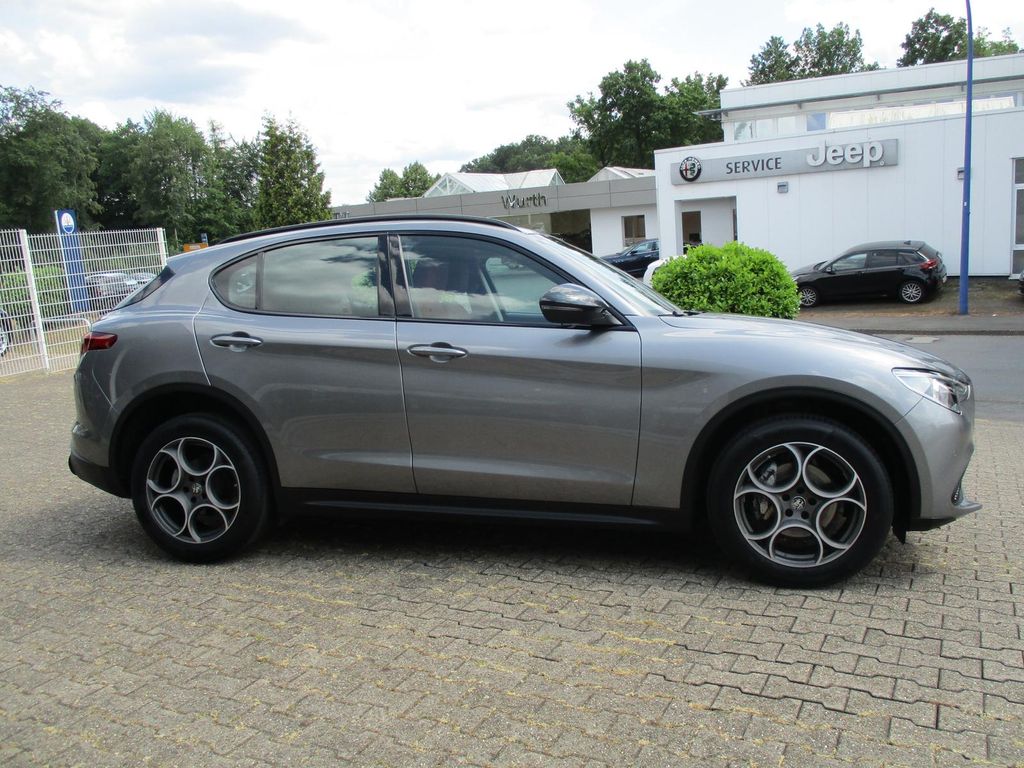 Alfa Romeo Stelvio 2019