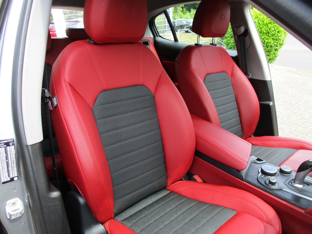 Alfa Romeo Stelvio 2019