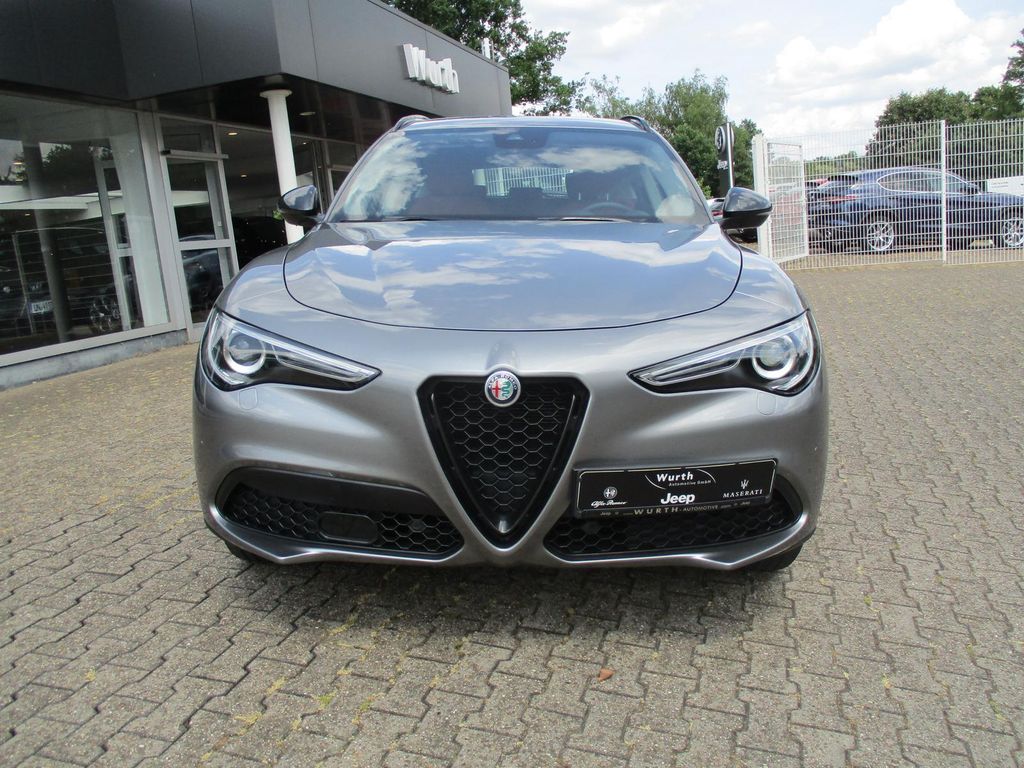 Alfa Romeo Stelvio 2019