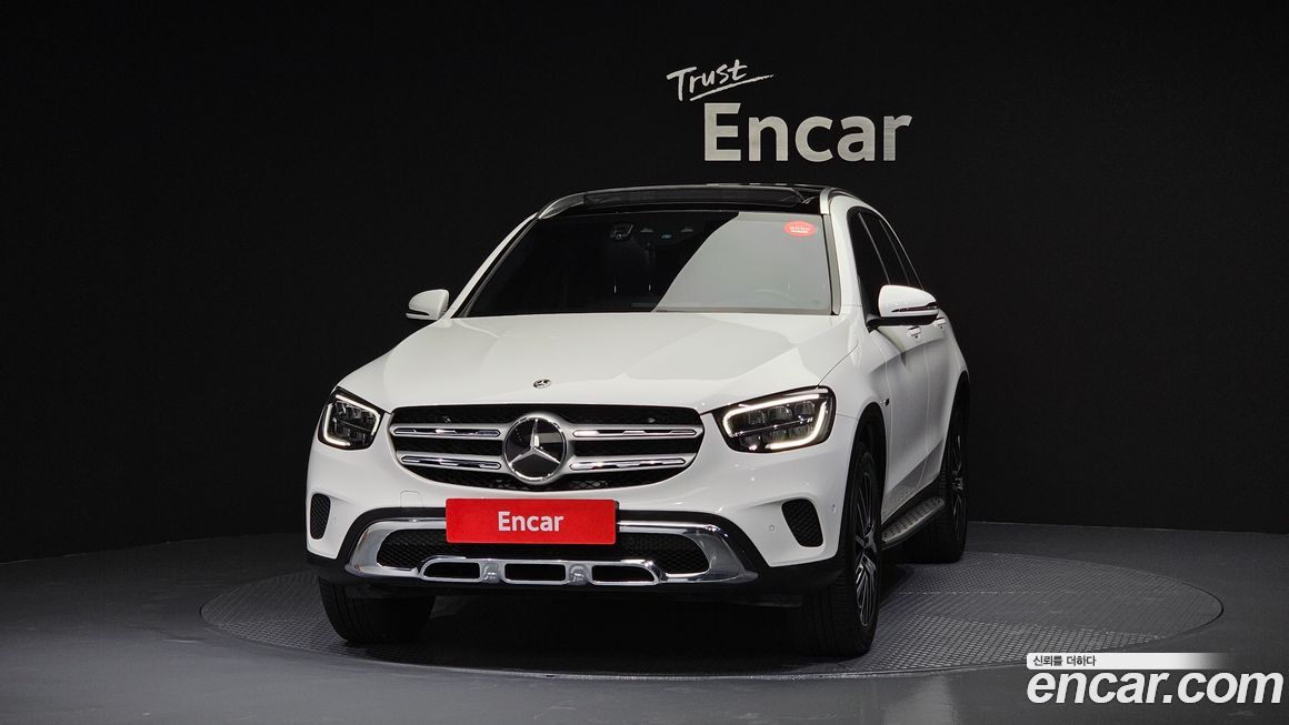 Mercedes-Benz GLC-Class 2020
