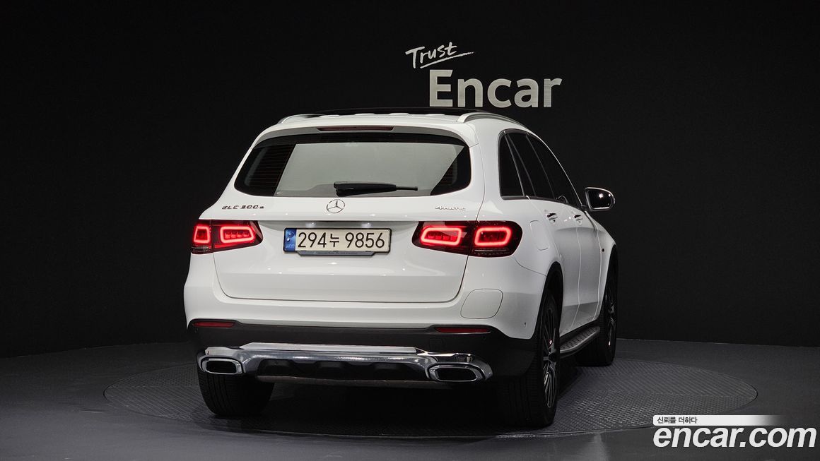 Mercedes-Benz GLC-Class 2020