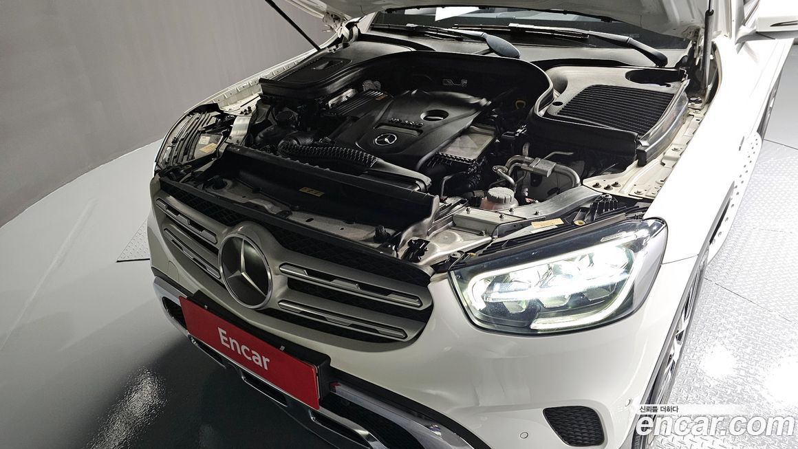 Mercedes-Benz GLC-Class 2020