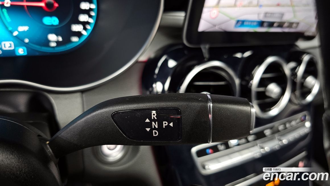 Mercedes-Benz GLC-Class 2020