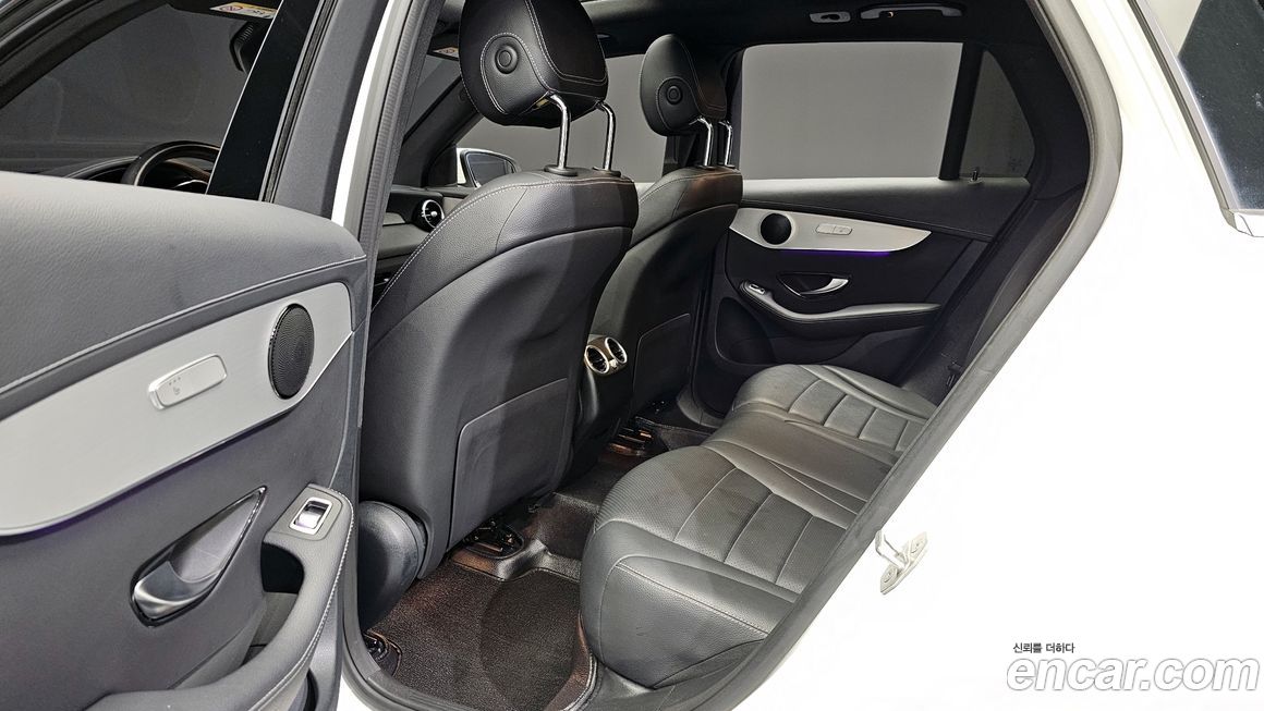 Mercedes-Benz GLC-Class 2020