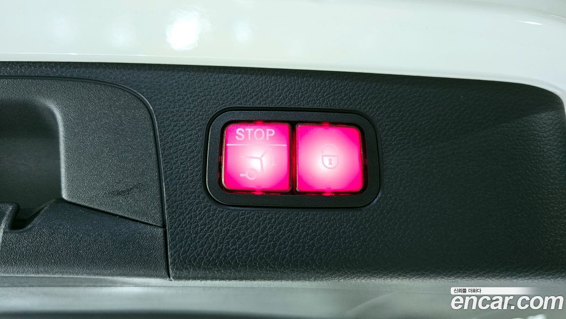 Mercedes-Benz GLC-Class 2020