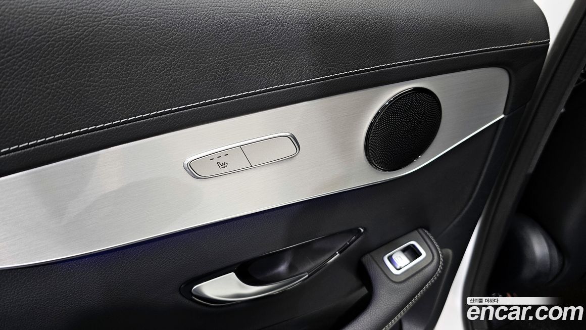 Mercedes-Benz GLC-Class 2020