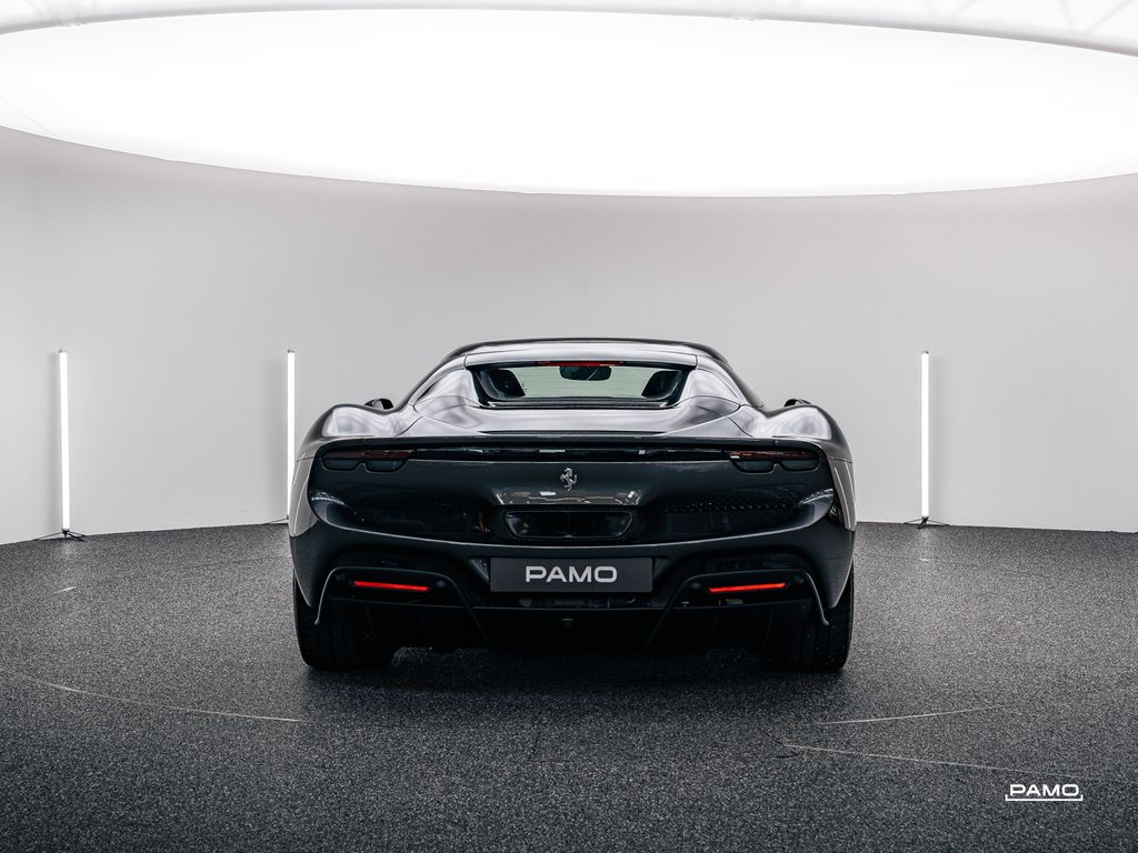 Ferrari 296 GTS 2023