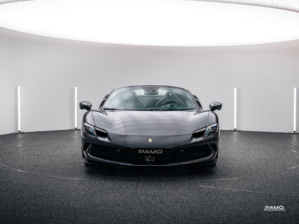 Ferrari 296 GTS 2023