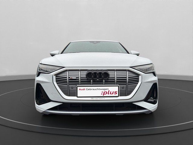 Audi e-tron 2021