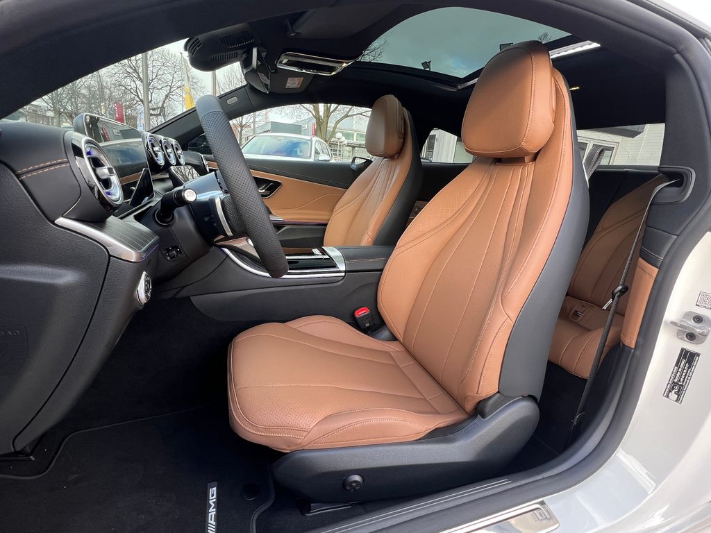 Mercedes-Benz CLE 200 2024