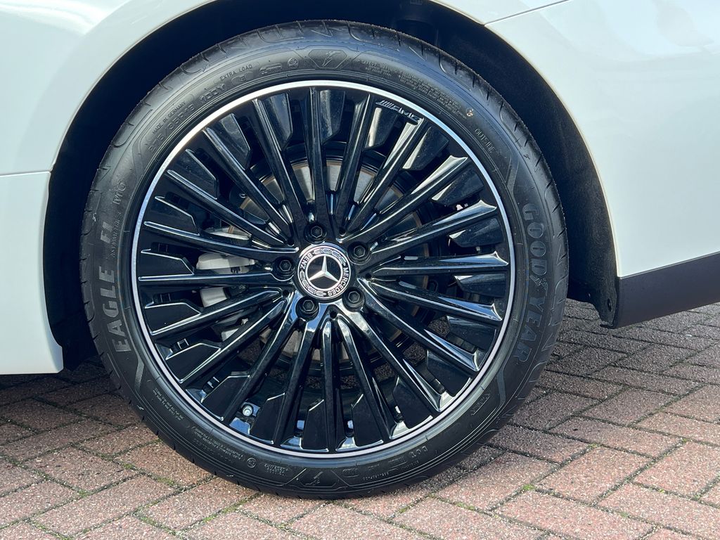 Mercedes-Benz CLE 200 2024