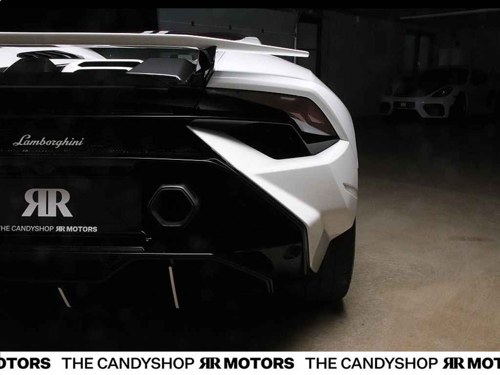 Lamborghini Huracán 2024