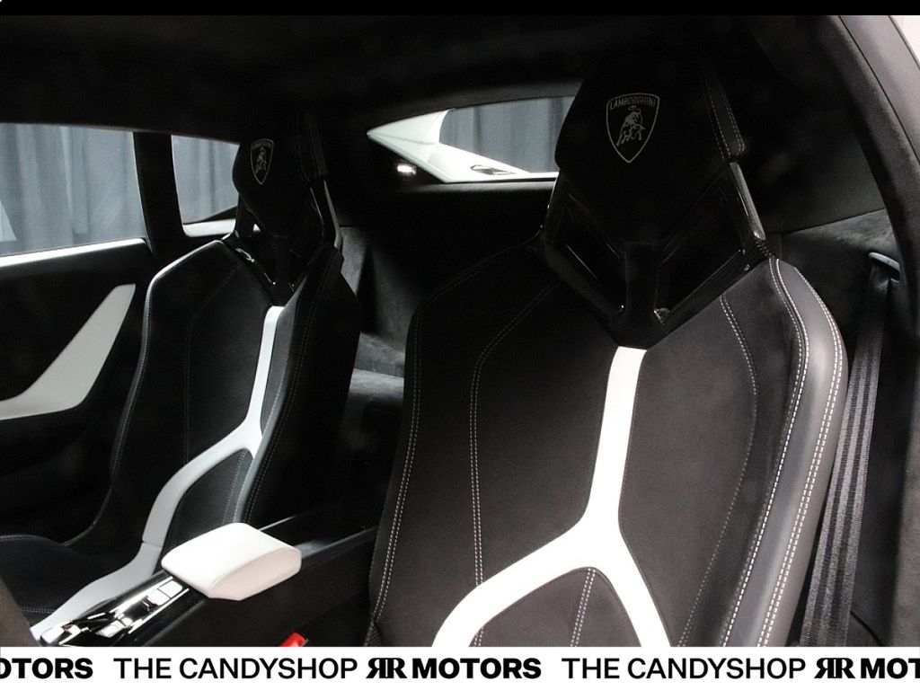 Lamborghini Huracán 2024