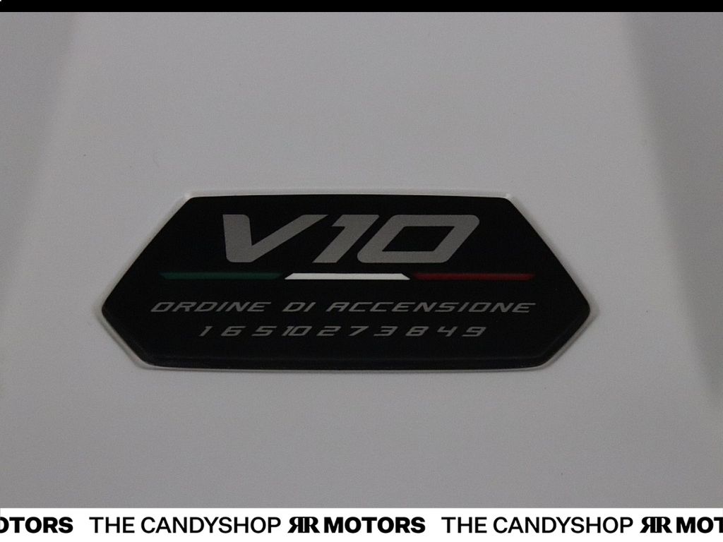 Lamborghini Huracán 2024