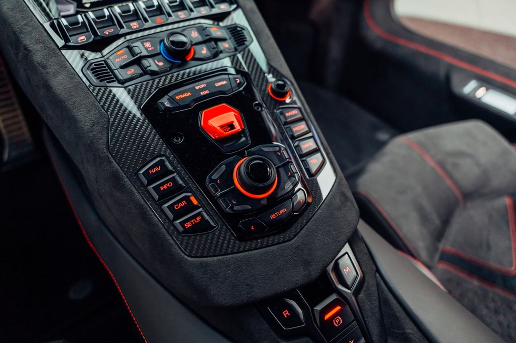 Lamborghini Aventador 2022