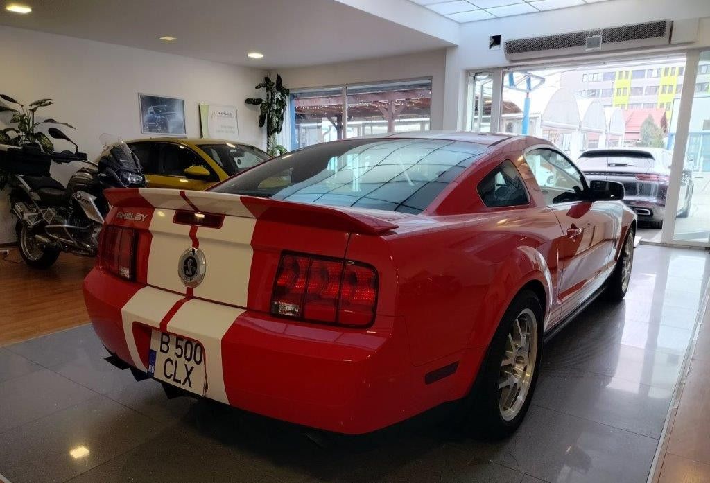 Ford Mustang 2007