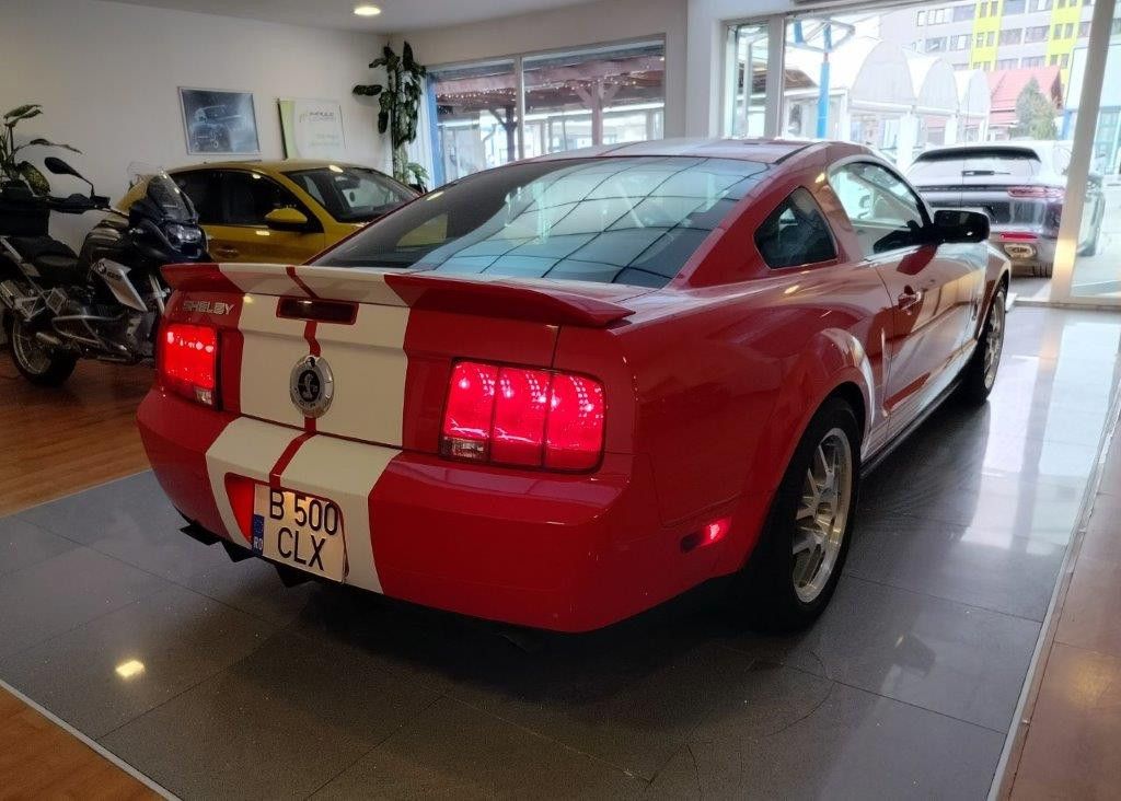 Ford Mustang 2007