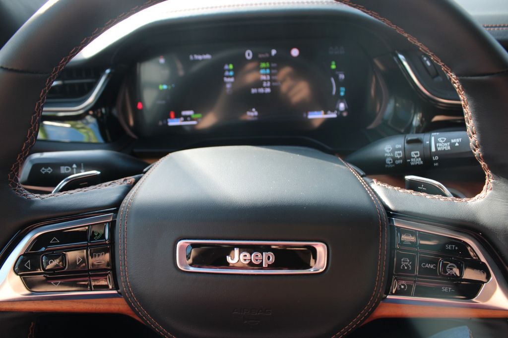 Jeep Grand Cherokee 2025