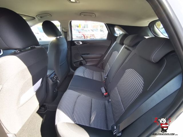 Kia cee'd / Ceed 2025