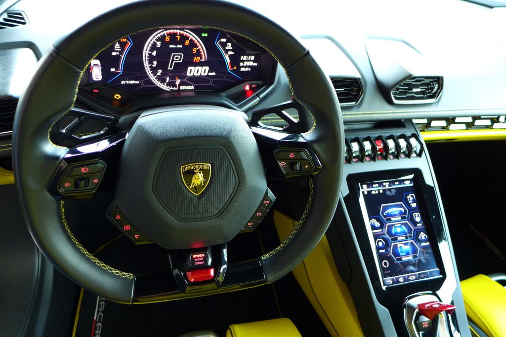 Lamborghini Huracán 2020