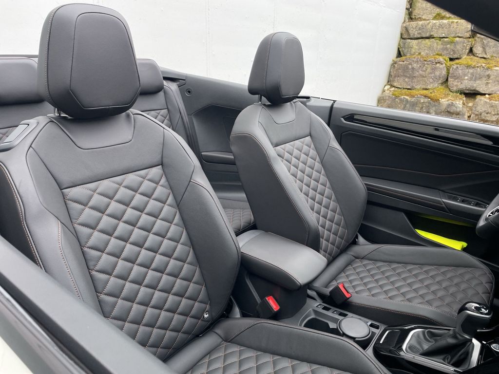 Volkswagen T-Roc 2025