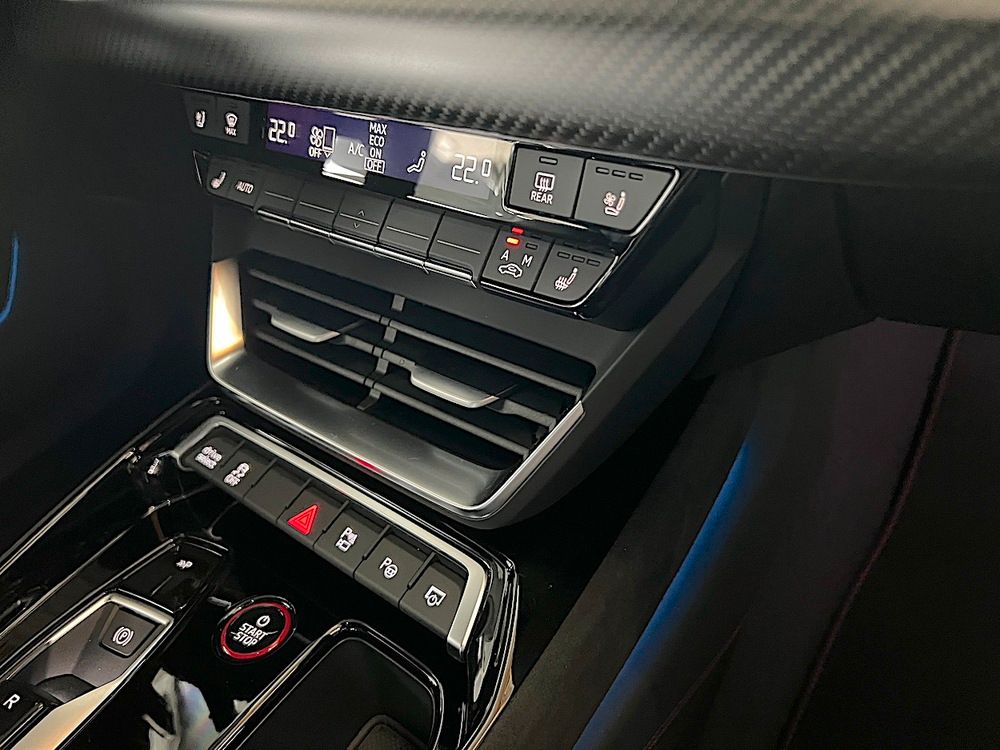 Audi e-tron 2023