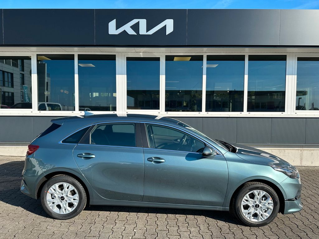 Kia cee'd / Ceed 2025