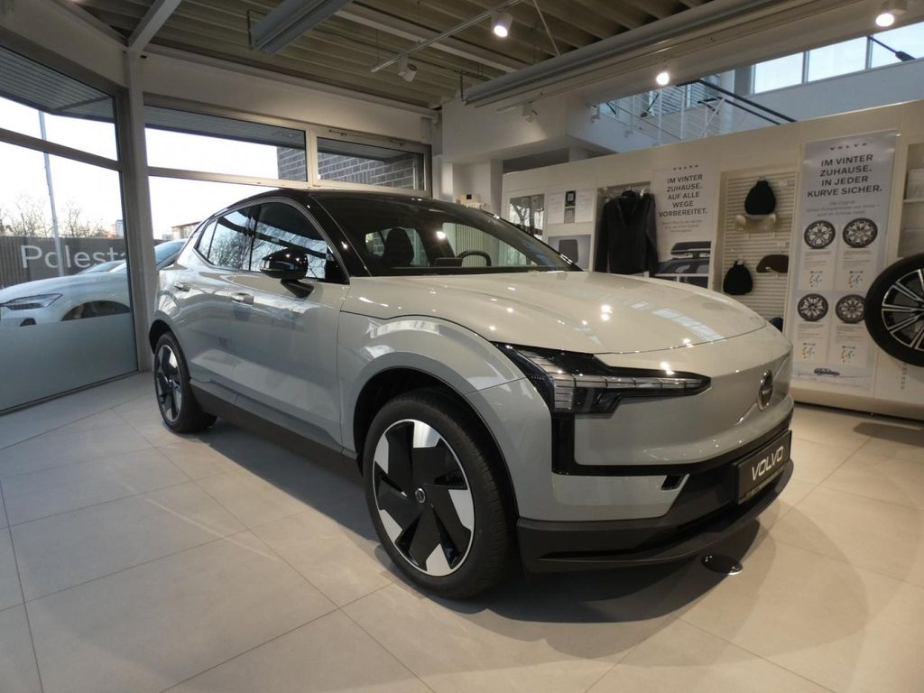 Volvo EX30 2024