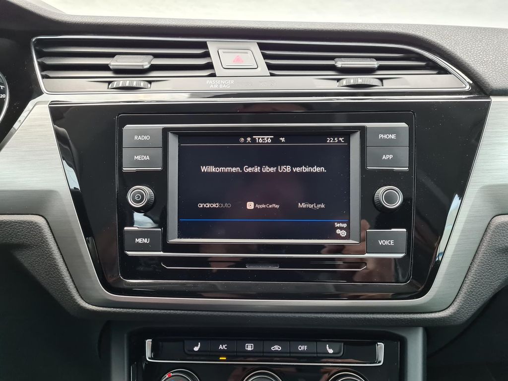 Volkswagen Touran 2021