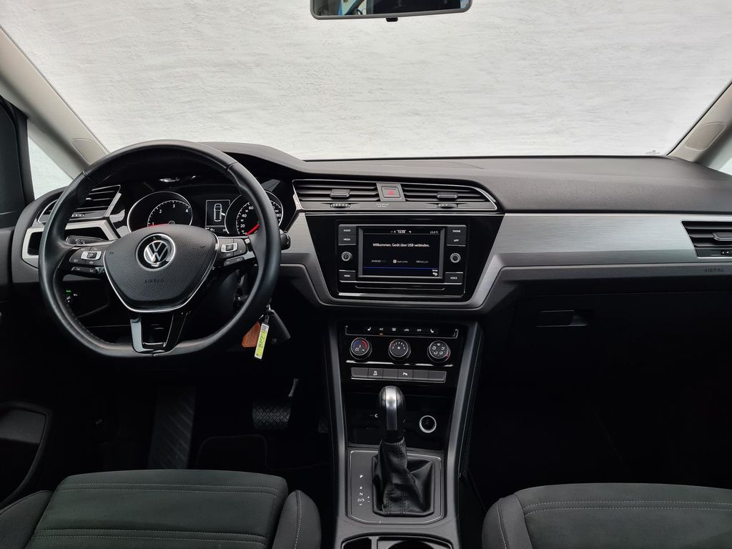 Volkswagen Touran 2021