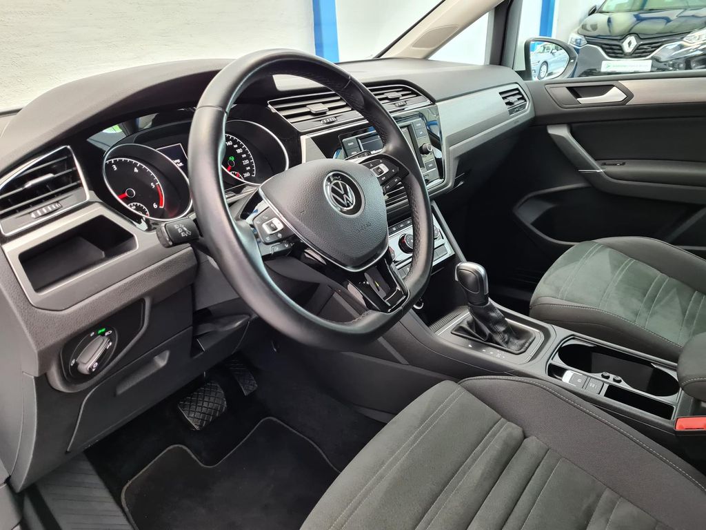 Volkswagen Touran 2021