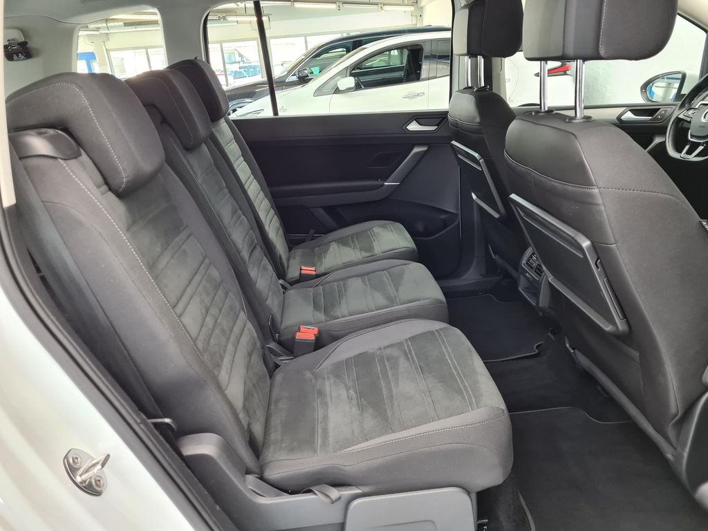 Volkswagen Touran 2021