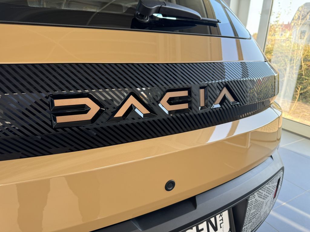 Dacia Spring 2025