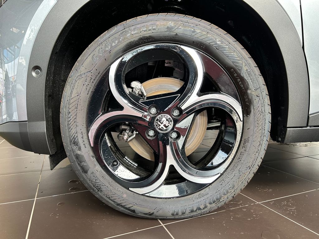 Alfa Romeo Junior 2024