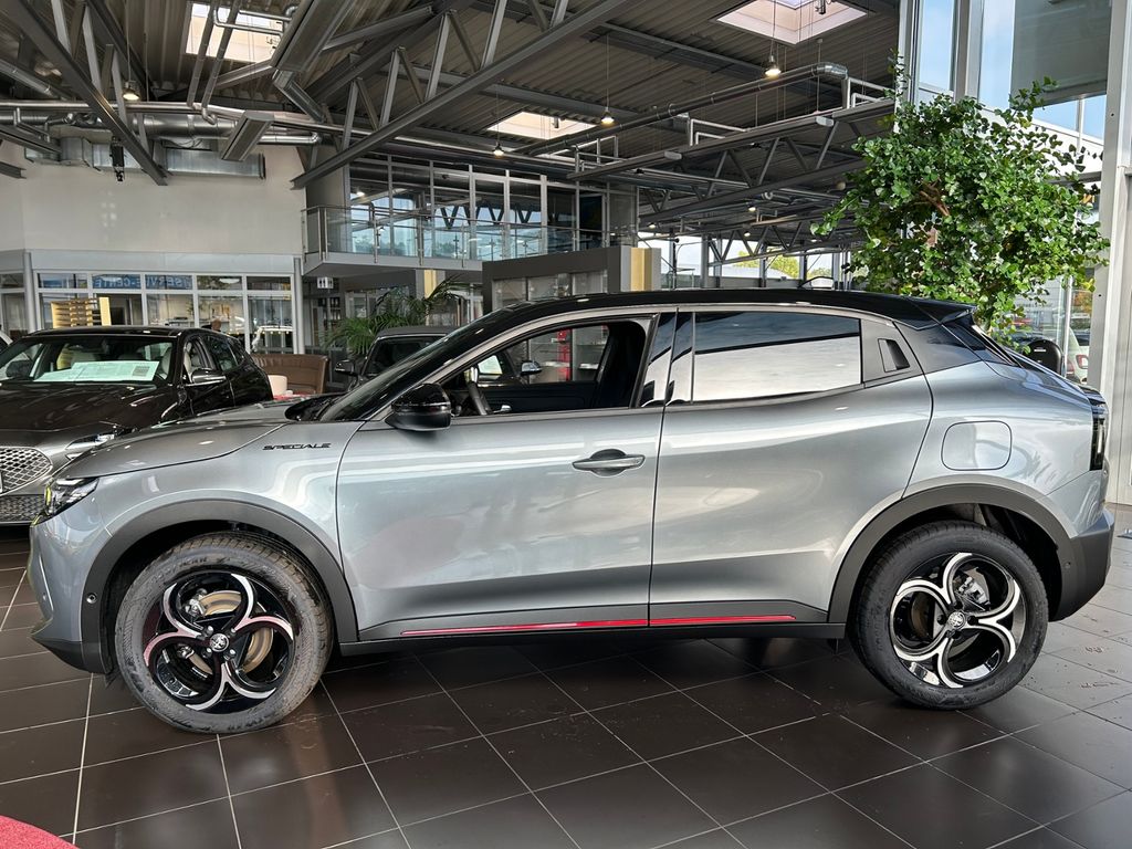 Alfa Romeo Junior 2024