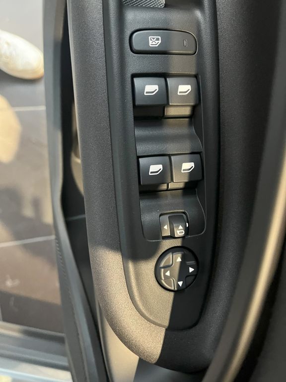 Alfa Romeo Junior 2024