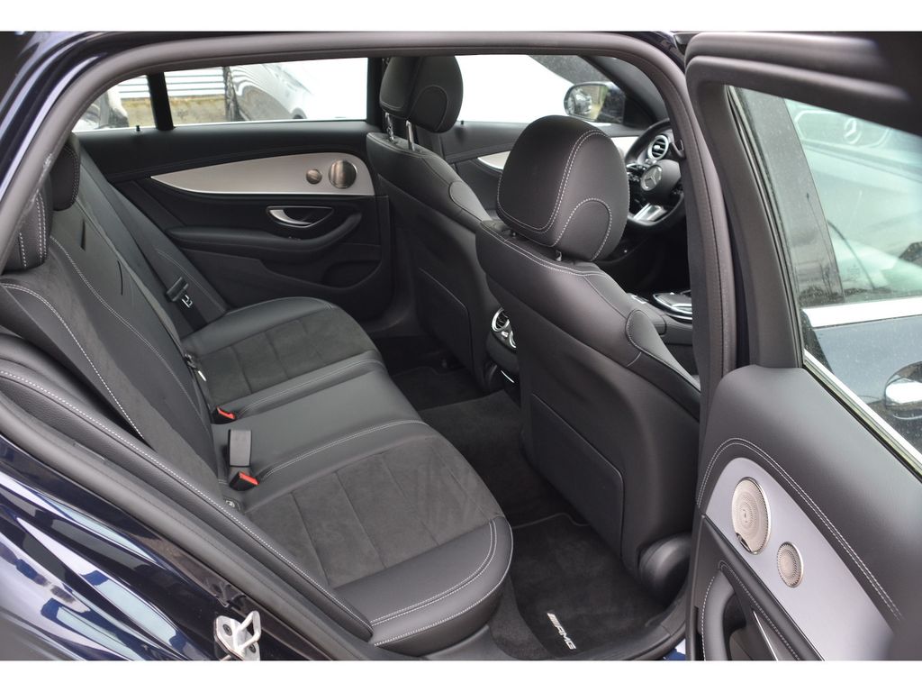 Mercedes-Benz E 300 2023