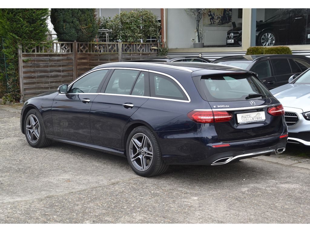 Mercedes-Benz E 300 2023