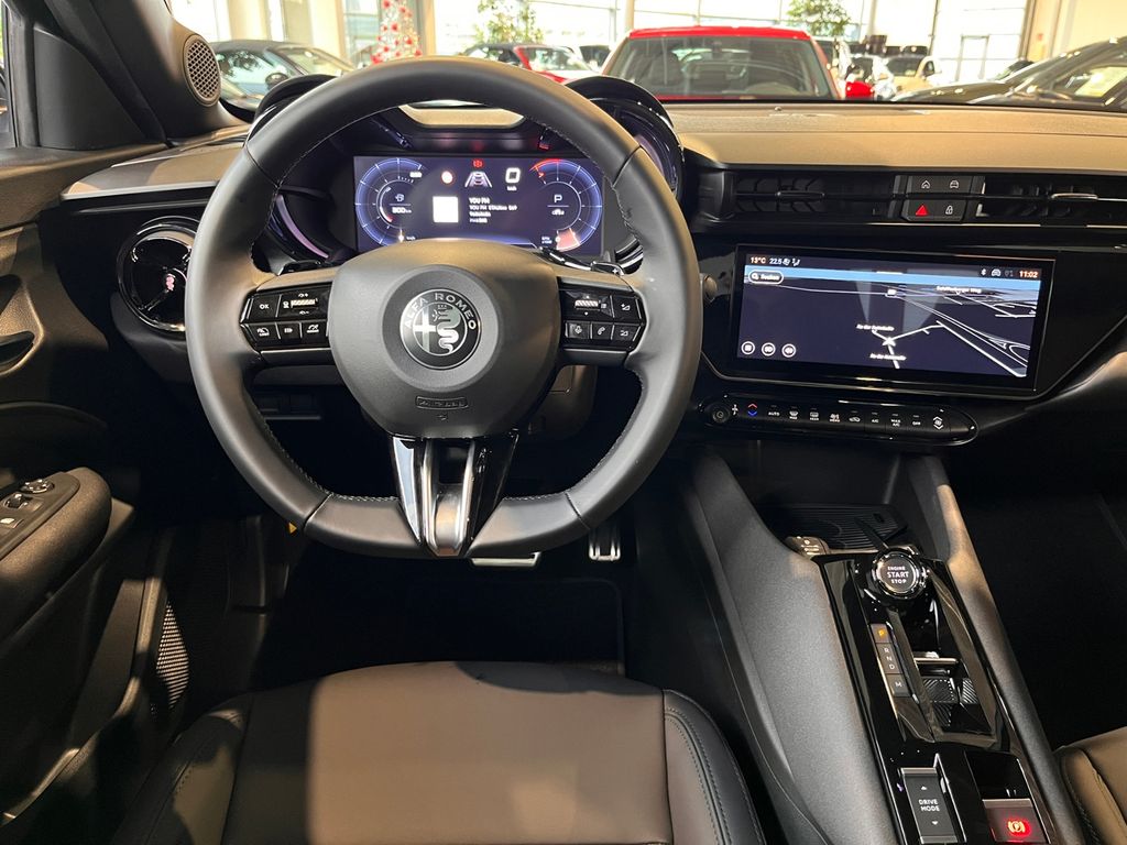 Alfa Romeo Junior 2024