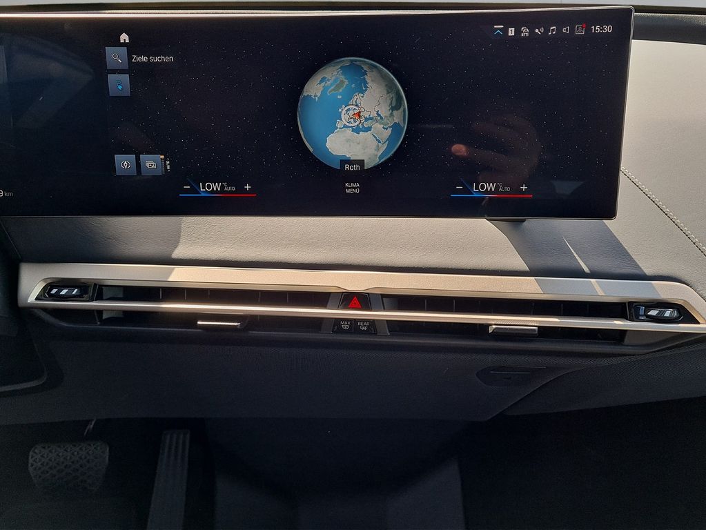 BMW iX 2023