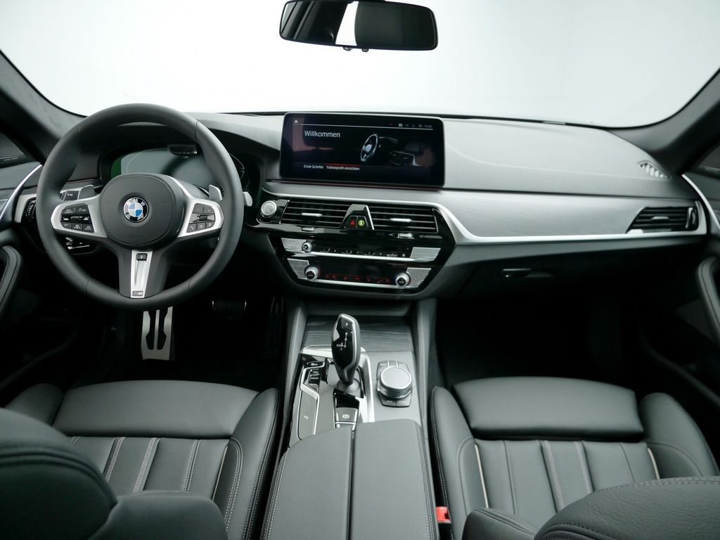 BMW 520 2023