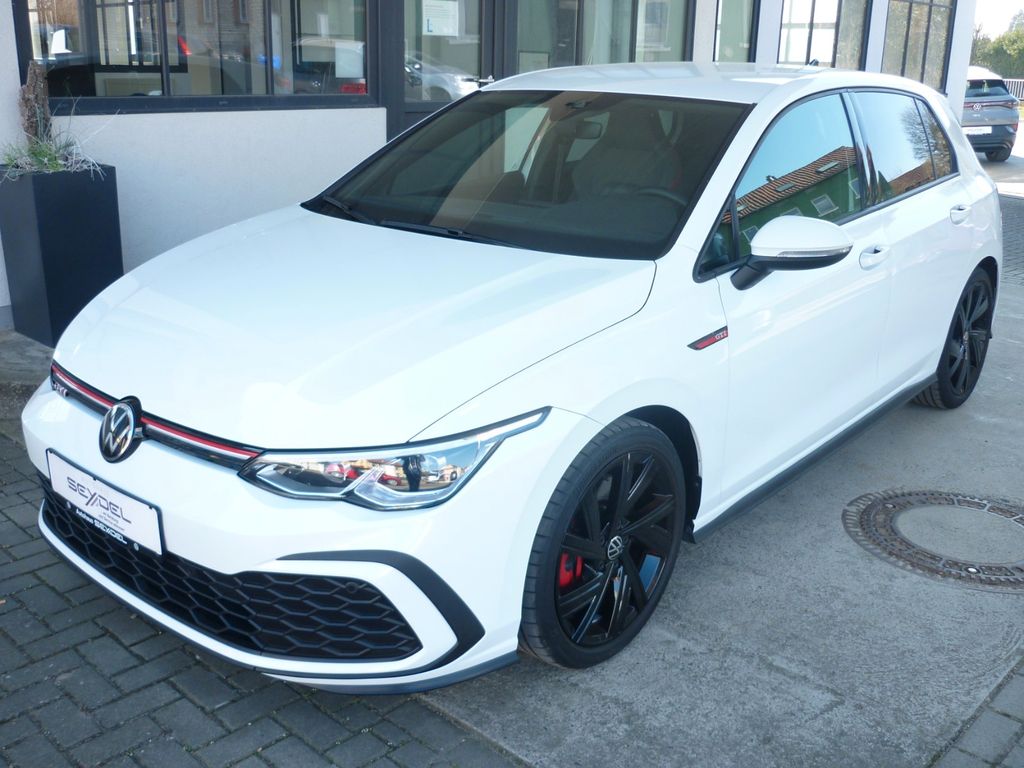 Volkswagen Golf 2022