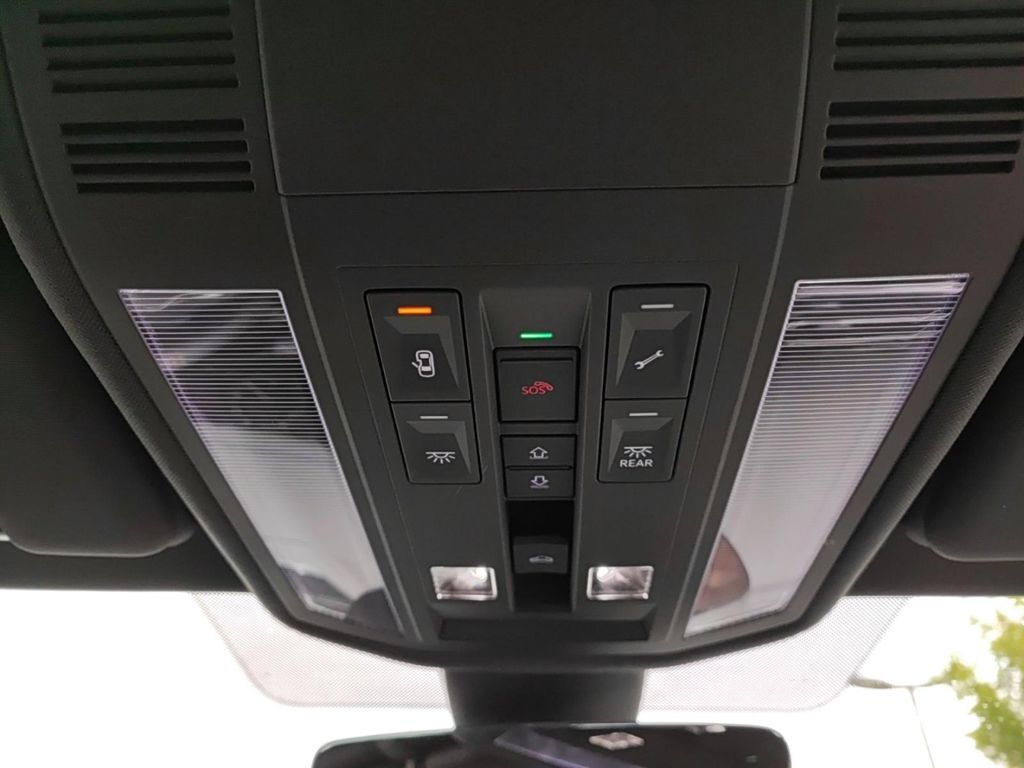 Volkswagen Touareg 2021