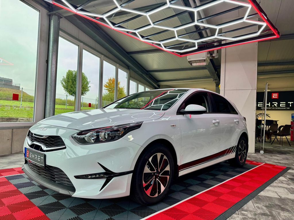 Kia cee'd / Ceed 2025